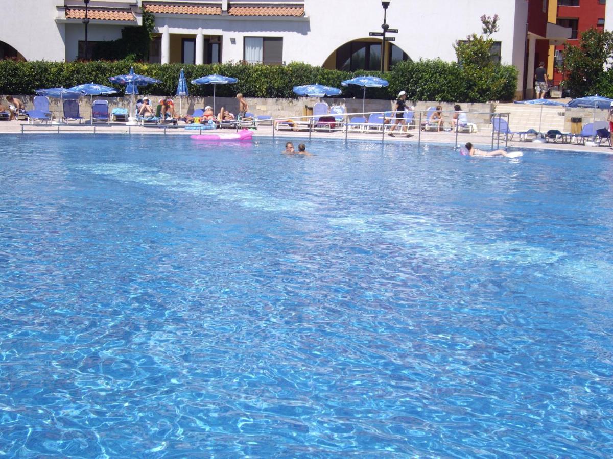 Apartment Studio Deluxe Marina Cape 4 Stars Resort 33 5 Aheloj Kültér fotó